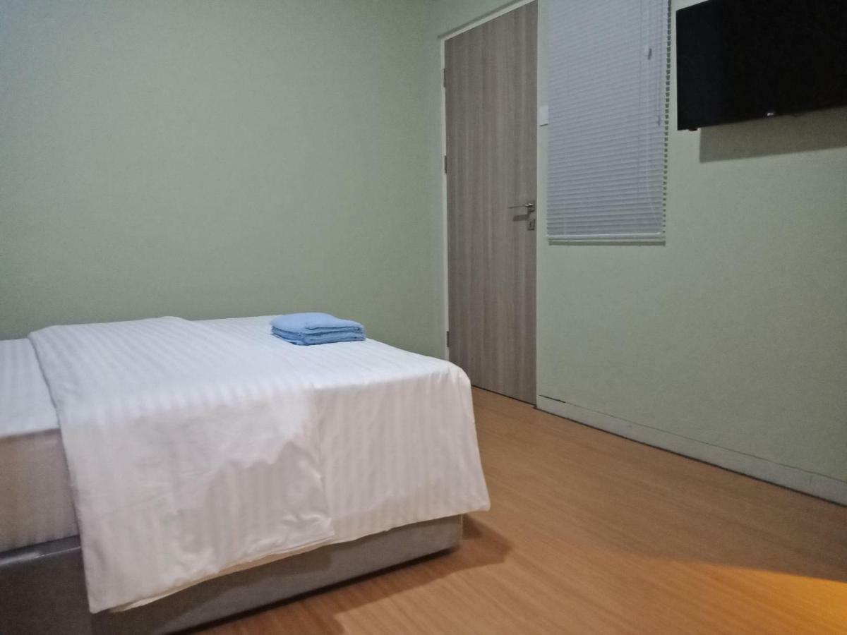 Sleeprest @ Golden Prima Hotell Batam Eksteriør bilde