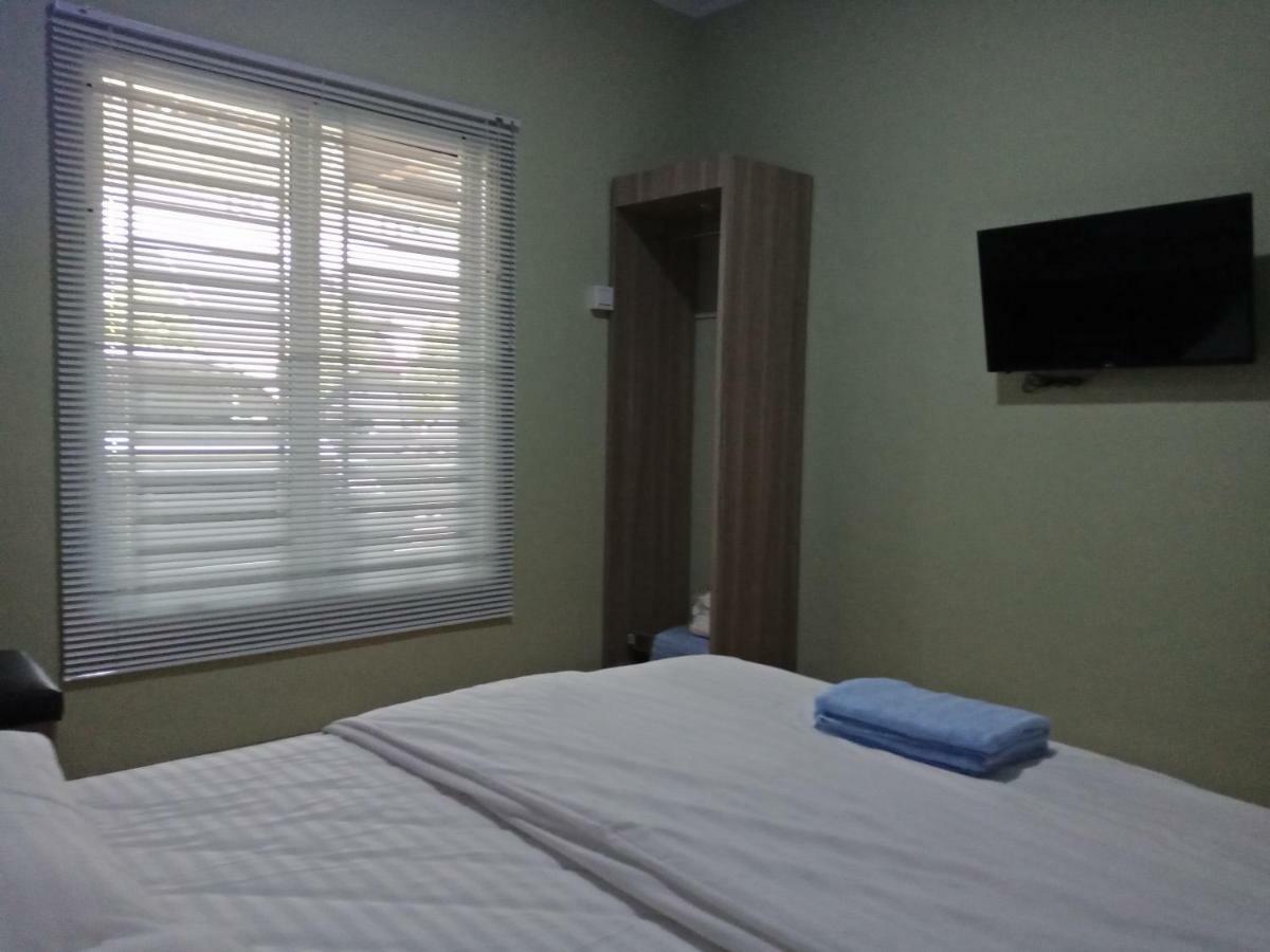 Sleeprest @ Golden Prima Hotell Batam Eksteriør bilde